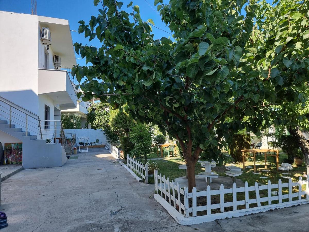 Guest House Vila Elezi Durrës Exteriér fotografie